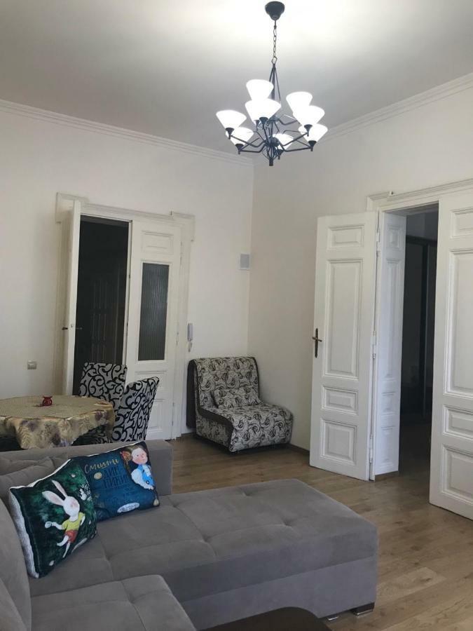 Great Central Apartment Львів Екстер'єр фото